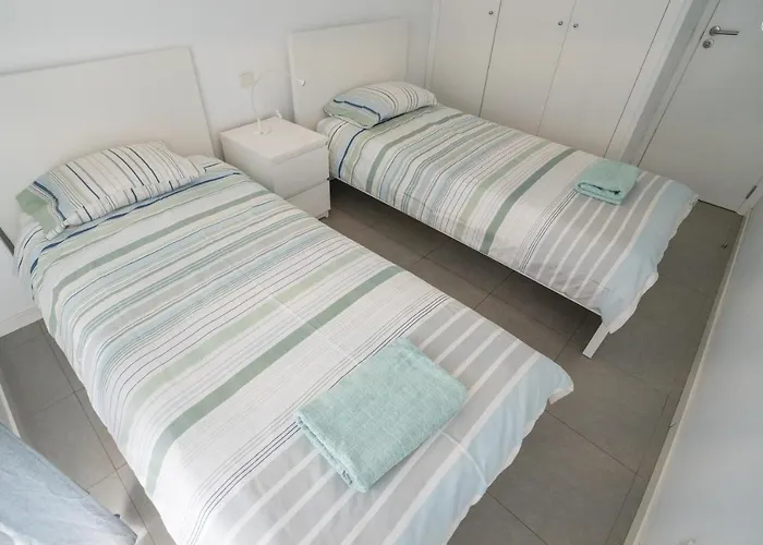 Modern Sea View Duplex With Parking And Aircon *