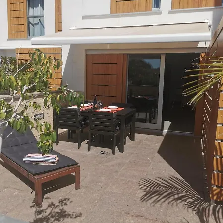 Appartement Modern Sea View Duplex With Parking And Aircon *